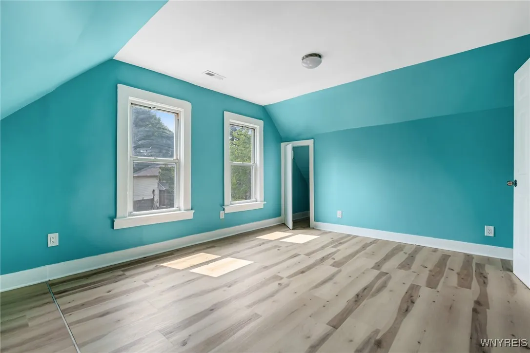 155 Gorton Street, Buffalo, New York 14207, Buffalo, New York 14207, 4 Bedrooms Bedrooms, ,2 BathroomsBathrooms,Residential,For Sale,155 Gorton Street, Buffalo, New York 14207,B1627866