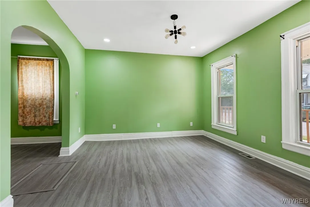 155 Gorton Street, Buffalo, New York 14207, Buffalo, New York 14207, 4 Bedrooms Bedrooms, ,2 BathroomsBathrooms,Residential,For Sale,155 Gorton Street, Buffalo, New York 14207,B1627866
