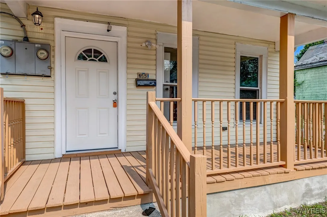 155 Gorton Street, Buffalo, New York 14207, Buffalo, New York 14207, 4 Bedrooms Bedrooms, ,2 BathroomsBathrooms,Residential,For Sale,155 Gorton Street, Buffalo, New York 14207,B1627866