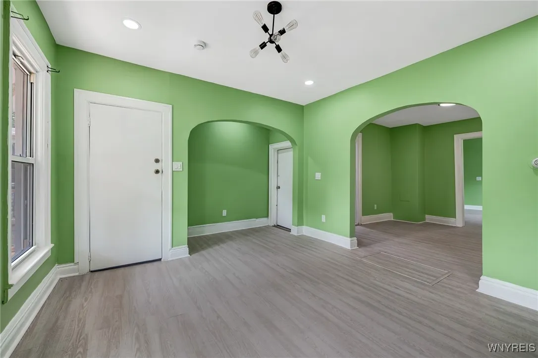 155 Gorton Street, Buffalo, New York 14207, Buffalo, New York 14207, 4 Bedrooms Bedrooms, ,2 BathroomsBathrooms,Residential,For Sale,155 Gorton Street, Buffalo, New York 14207,B1627866