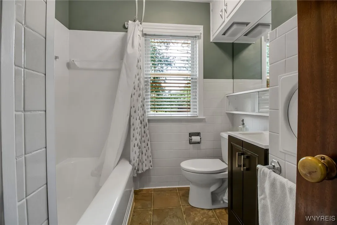 First Floor Bath