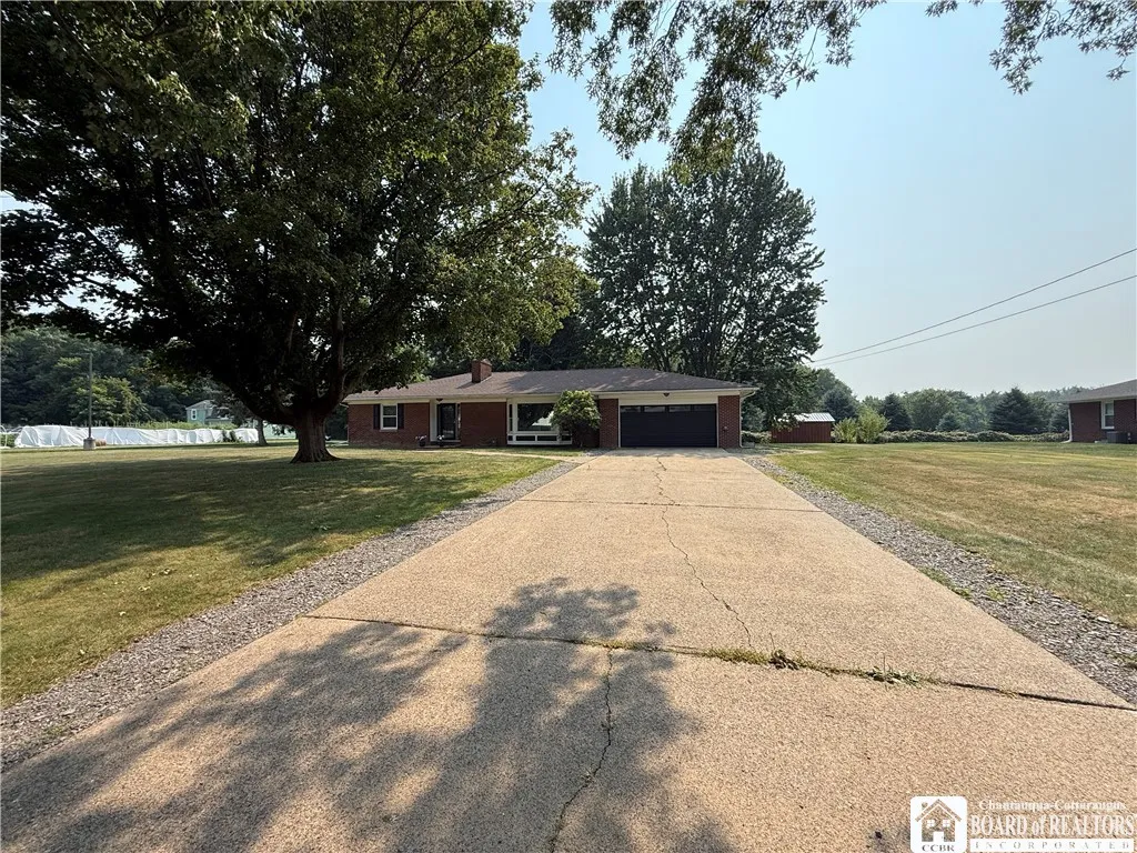 436 Temple Street, Pomfret, New York 14063, Pomfret, New York 14063, 2 Bedrooms Bedrooms, 5 Rooms Rooms,1 BathroomBathrooms,Residential,Closed,436 Temple Street, Pomfret, New York 14063,0,R1627658