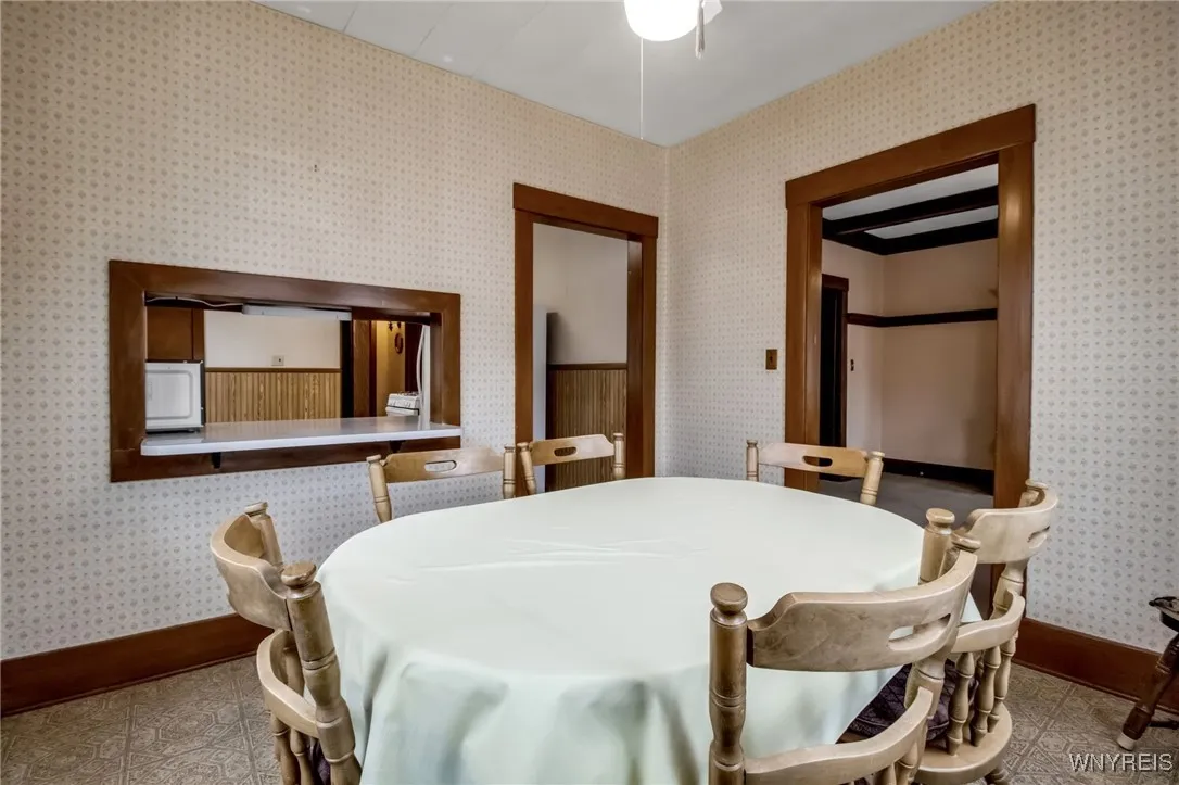 Dinette Area