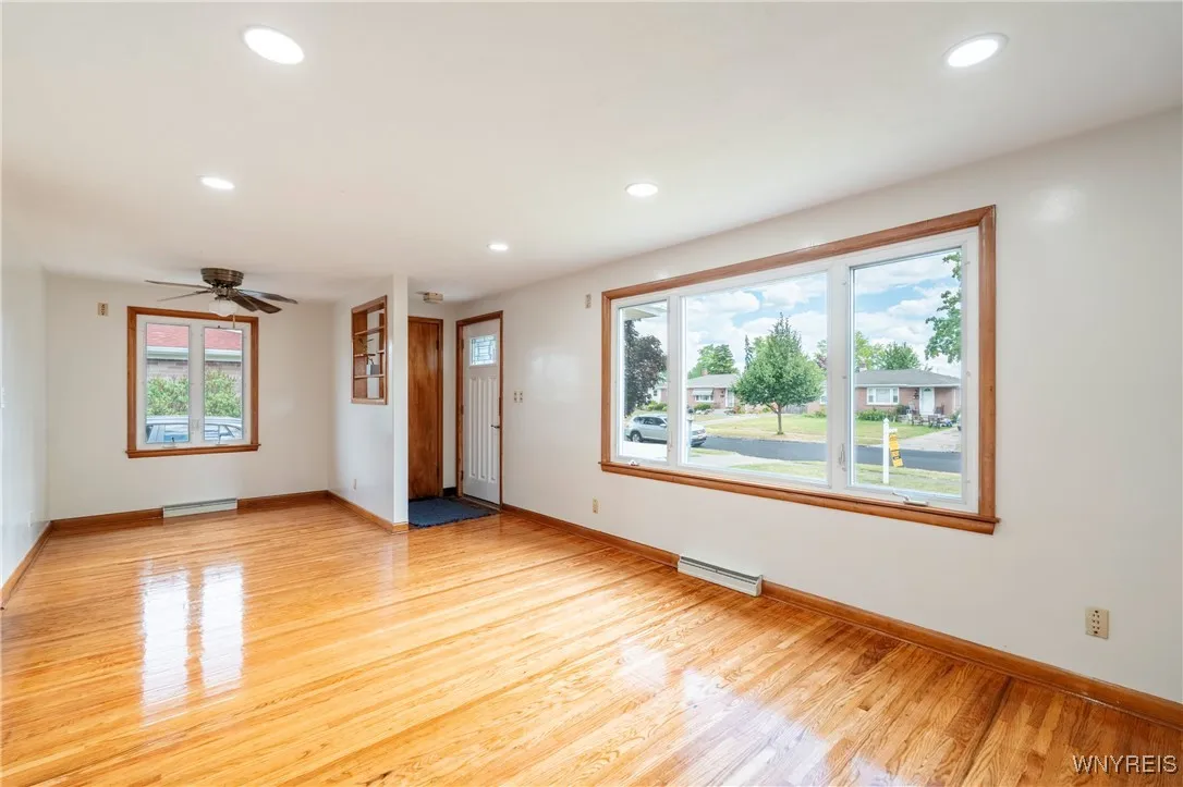 144 Alberta Drive, Amherst, New York 14226, Amherst, New York 14226, 3 Bedrooms Bedrooms, 5 Rooms Rooms,1 BathroomBathrooms,Residential,Closed,144 Alberta Drive, Amherst, New York 14226,0,B1627861