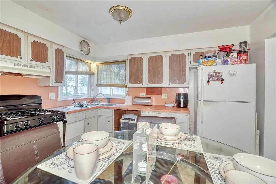 66 Harris Street, Rochester, New York 14621, Rochester, New York 14621, 2 Bedrooms Bedrooms, 6 Rooms Rooms,1 BathroomBathrooms,Residential,Closed,66 Harris Street, Rochester, New York 14621,0,R1627888