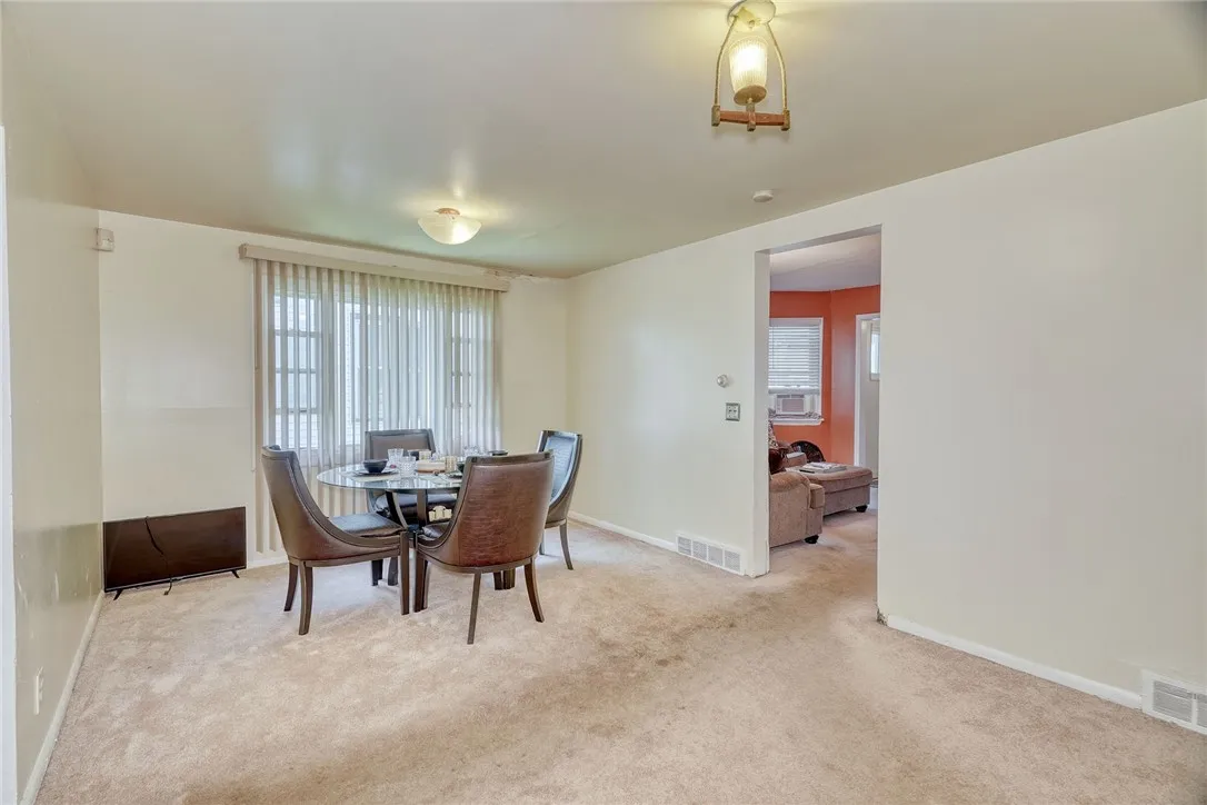 66 Harris Street, Rochester, New York 14621, Rochester, New York 14621, 2 Bedrooms Bedrooms, 6 Rooms Rooms,1 BathroomBathrooms,Residential,Closed,66 Harris Street, Rochester, New York 14621,0,R1627888