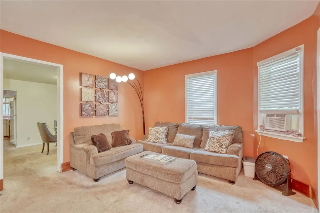 66 Harris Street, Rochester, New York 14621, Rochester, New York 14621, 2 Bedrooms Bedrooms, 6 Rooms Rooms,1 BathroomBathrooms,Residential,Closed,66 Harris Street, Rochester, New York 14621,0,R1627888