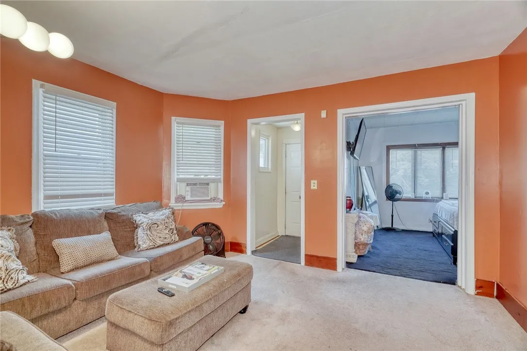 66 Harris Street, Rochester, New York 14621, Rochester, New York 14621, 2 Bedrooms Bedrooms, 6 Rooms Rooms,1 BathroomBathrooms,Residential,Closed,66 Harris Street, Rochester, New York 14621,0,R1627888