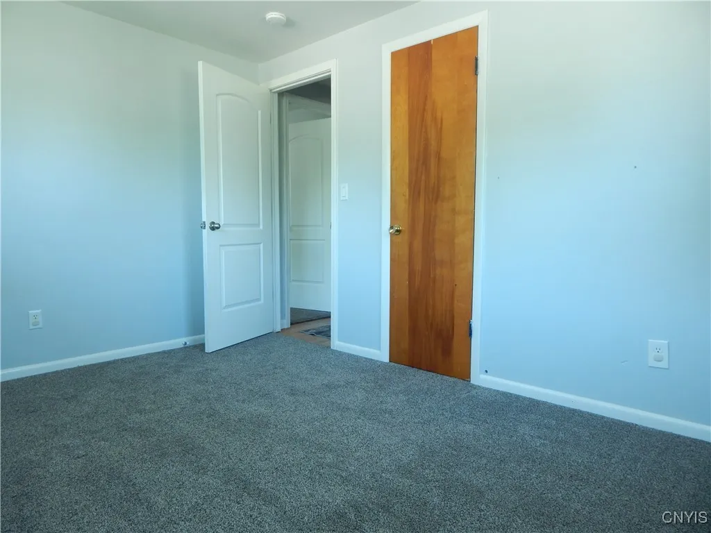 7 Limetree Lane, Clay, New York 13090, Clay, New York 13090, 3 Bedrooms Bedrooms, 10 Rooms Rooms,1 BathroomBathrooms,Residential,For Sale,7 Limetree Lane, Clay, New York 13090,0,S1626110