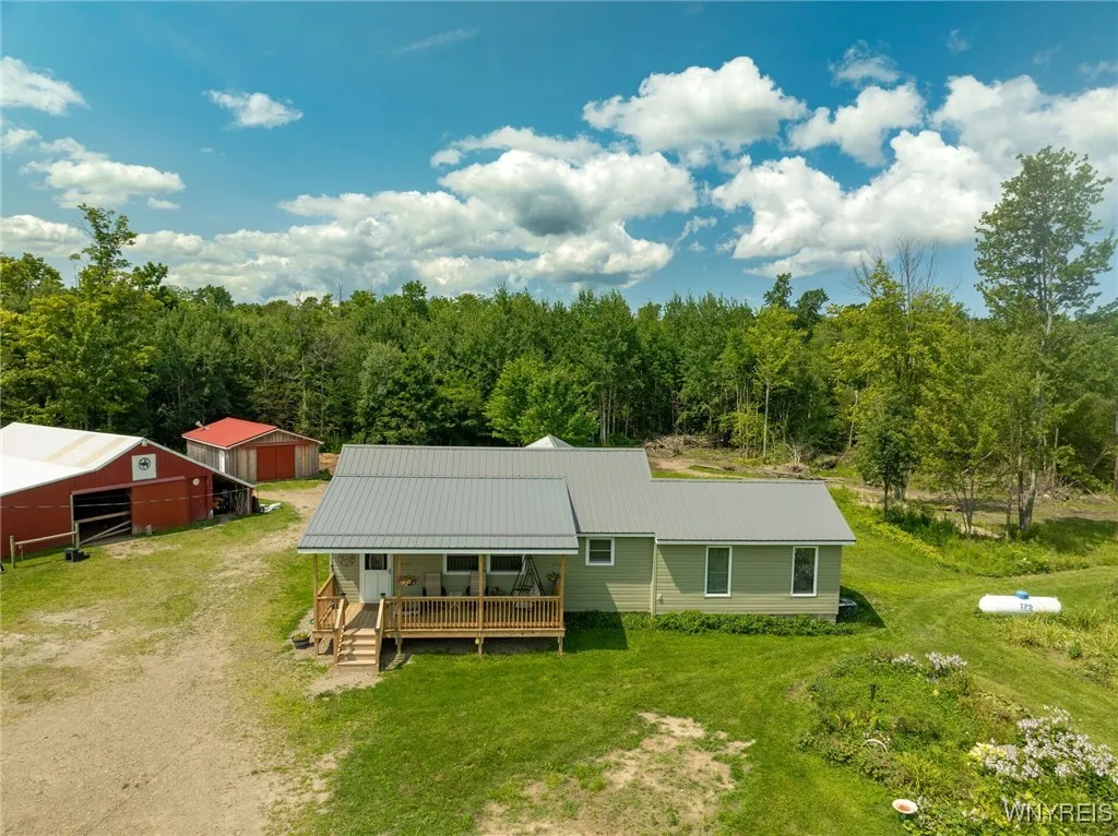 7181 Ridge Road, Stockton, New York 14718, Stockton, New York 14718, 3 Bedrooms Bedrooms, 7 Rooms Rooms,1 BathroomBathrooms,Residential,Closed,7181 Ridge Road, Stockton, New York 14718,0,B1627801