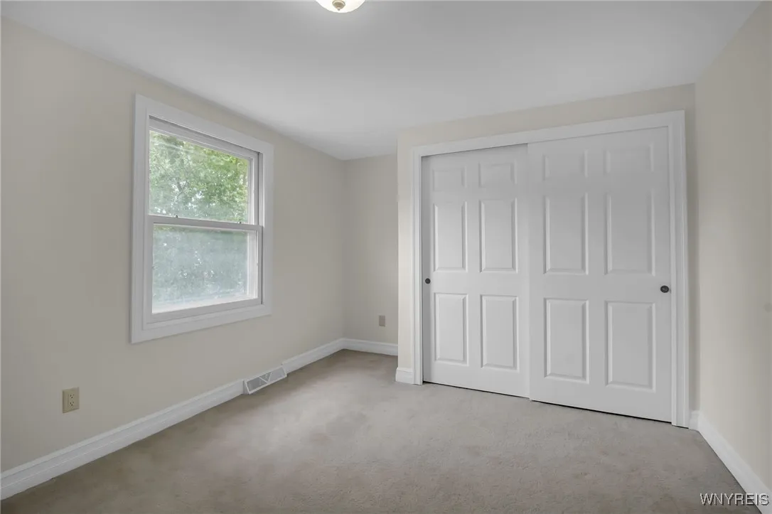 10 San Mateo Court, Amherst, New York 14051, Amherst, New York 14051, 4 Bedrooms Bedrooms, 8 Rooms Rooms,2 BathroomsBathrooms,Residential,For Sale,10 San Mateo Court, Amherst, New York 14051,B1627878