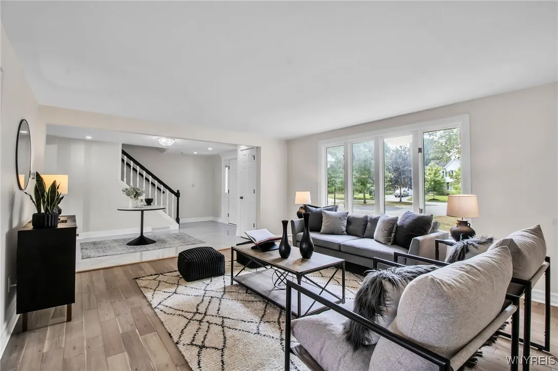 10 San Mateo Court, Amherst, New York 14051, Amherst, New York 14051, 4 Bedrooms Bedrooms, 8 Rooms Rooms,2 BathroomsBathrooms,Residential,For Sale,10 San Mateo Court, Amherst, New York 14051,B1627878