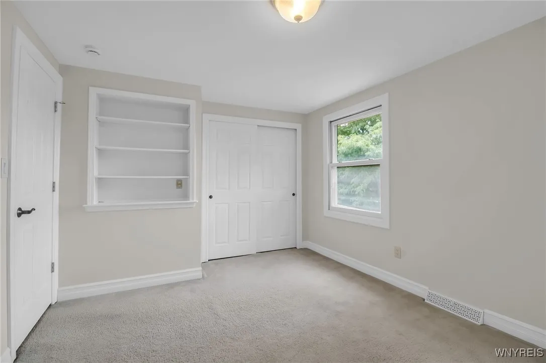 10 San Mateo Court, Amherst, New York 14051, Amherst, New York 14051, 4 Bedrooms Bedrooms, 8 Rooms Rooms,2 BathroomsBathrooms,Residential,For Sale,10 San Mateo Court, Amherst, New York 14051,B1627878
