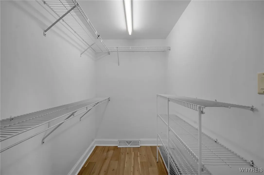 10 San Mateo Court, Amherst, New York 14051, Amherst, New York 14051, 4 Bedrooms Bedrooms, 8 Rooms Rooms,2 BathroomsBathrooms,Residential,For Sale,10 San Mateo Court, Amherst, New York 14051,B1627878