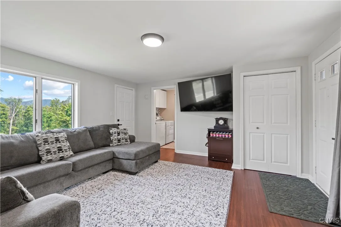 3229 Gardner Road, Onondaga, New York 13108, Onondaga, New York 13108, 3 Bedrooms Bedrooms, 7 Rooms Rooms,2 BathroomsBathrooms,Residential,Closed,3229 Gardner Road, Onondaga, New York 13108,0,S1627330