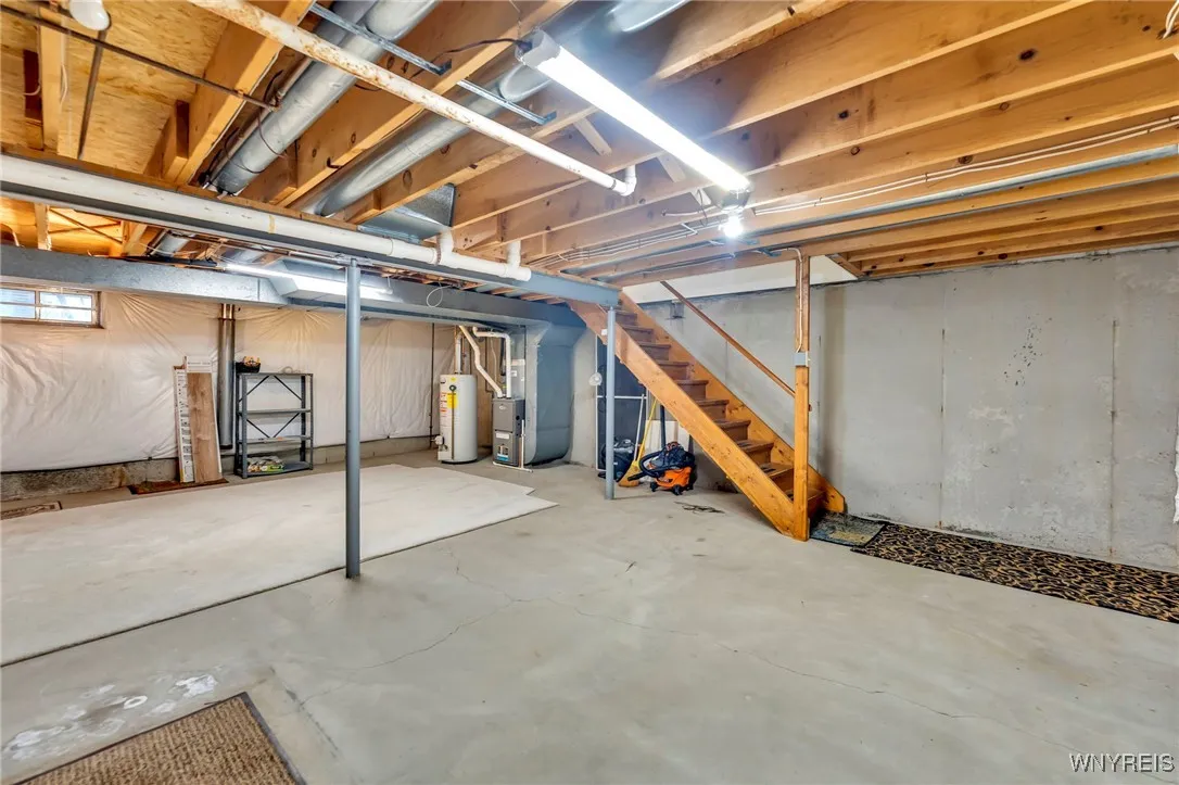 571 Burroughs Drive, Amherst, New York 14226, Amherst, New York 14226, 2 Bedrooms Bedrooms, 8 Rooms Rooms,1 BathroomBathrooms,Residential,For Sale,571 Burroughs Drive, Amherst, New York 14226,B1627870