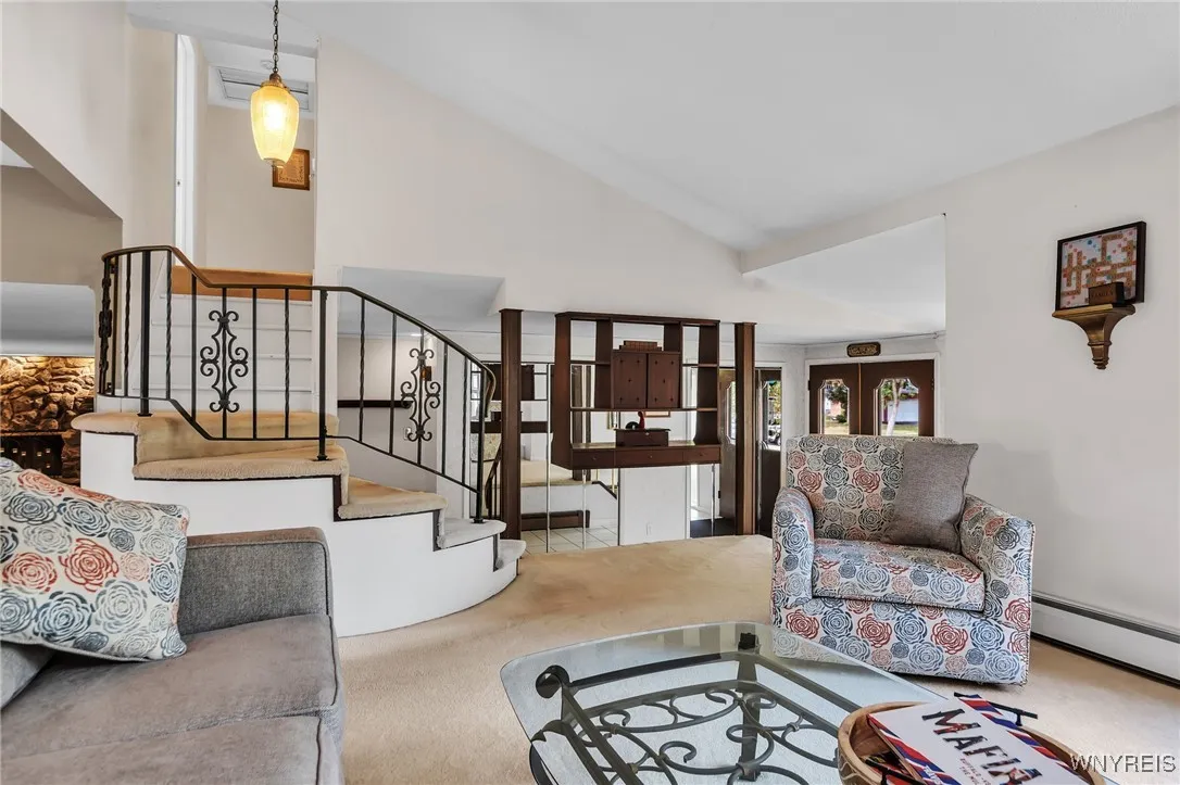107 Autumnview Road, Amherst, New York 14221, Amherst, New York 14221, 4 Bedrooms Bedrooms, 9 Rooms Rooms,2 BathroomsBathrooms,Residential,For Sale,107 Autumnview Road, Amherst, New York 14221,B1627873