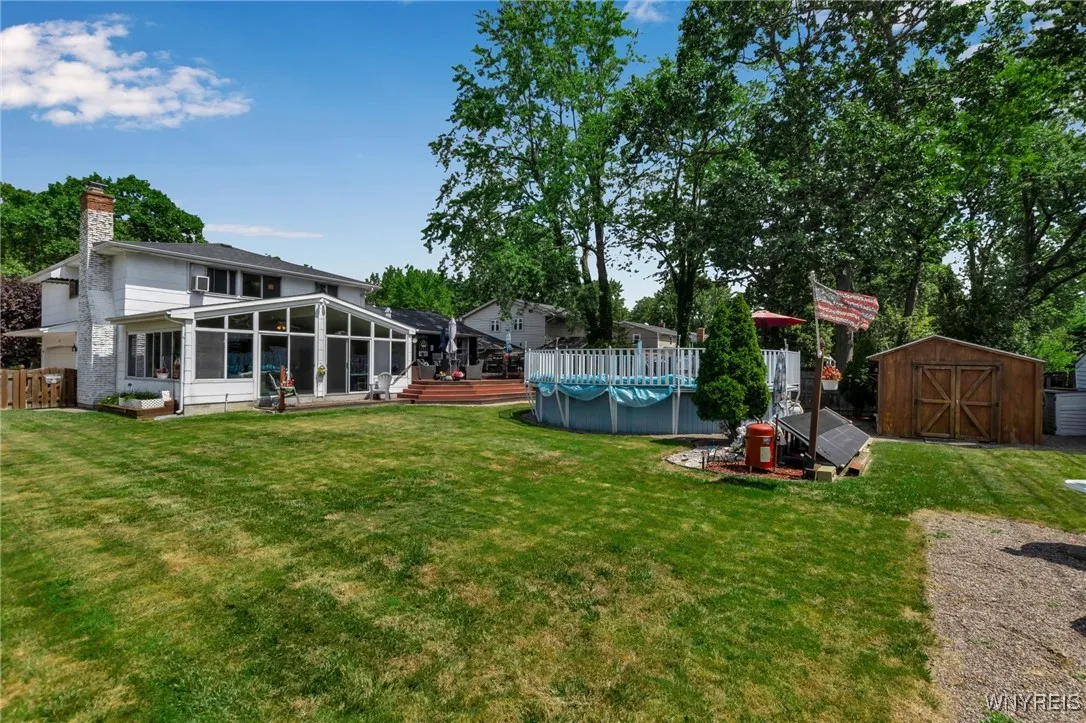 107 Autumnview Road, Amherst, New York 14221, Amherst, New York 14221, 4 Bedrooms Bedrooms, 9 Rooms Rooms,2 BathroomsBathrooms,Residential,For Sale,107 Autumnview Road, Amherst, New York 14221,B1627873
