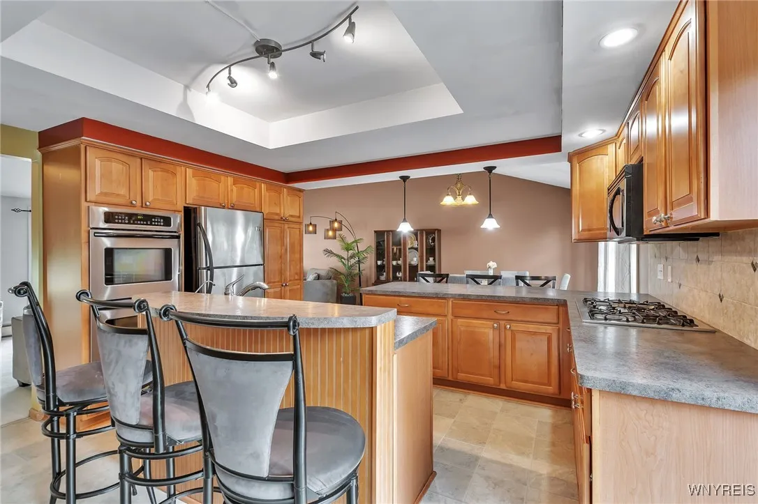 107 Autumnview Road, Amherst, New York 14221, Amherst, New York 14221, 4 Bedrooms Bedrooms, 9 Rooms Rooms,2 BathroomsBathrooms,Residential,For Sale,107 Autumnview Road, Amherst, New York 14221,B1627873