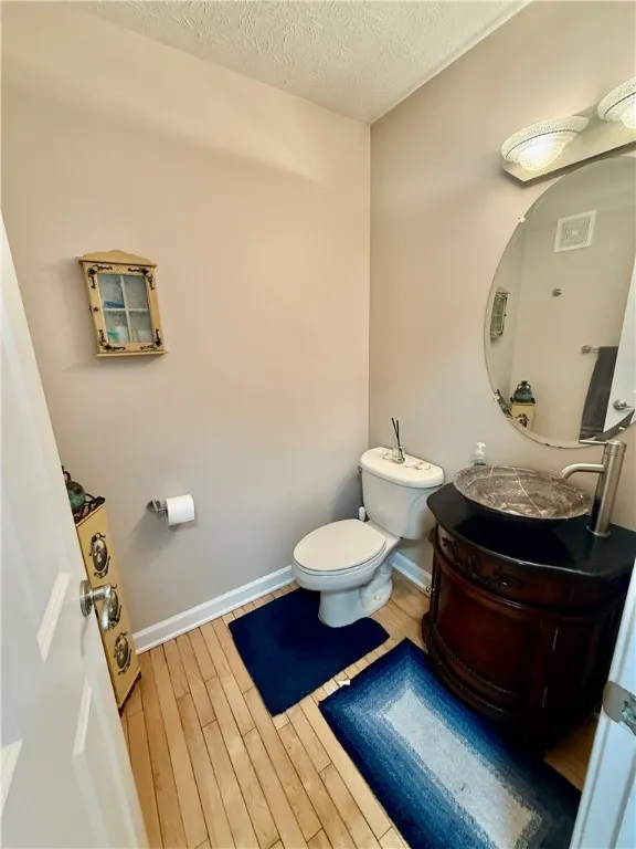 15 Meadows End, Penfield, New York 14580, Penfield, New York 14580, 4 Bedrooms Bedrooms, 12 Rooms Rooms,2 BathroomsBathrooms,Residential,Closed,15 Meadows End, Penfield, New York 14580,0,R1625259