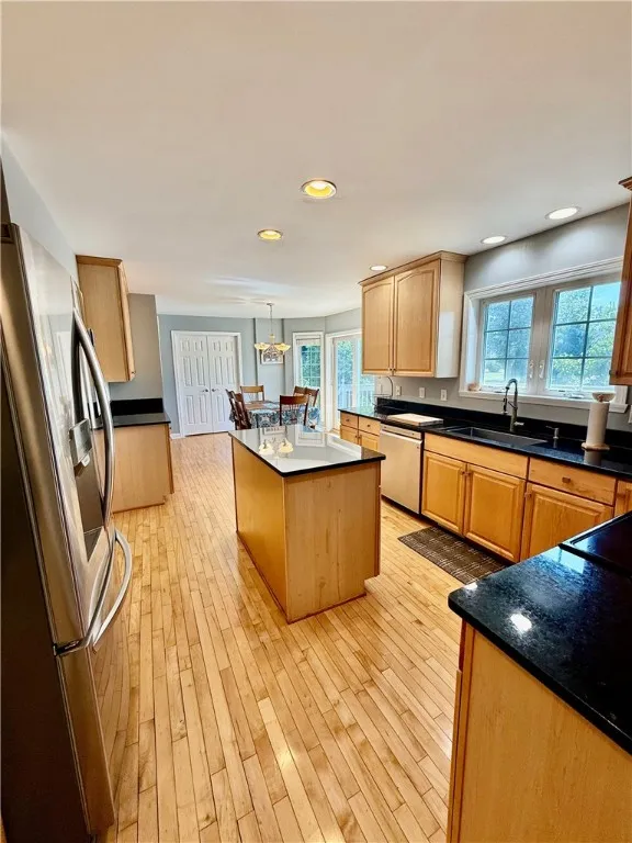 15 Meadows End, Penfield, New York 14580, Penfield, New York 14580, 4 Bedrooms Bedrooms, 12 Rooms Rooms,2 BathroomsBathrooms,Residential,Closed,15 Meadows End, Penfield, New York 14580,0,R1625259