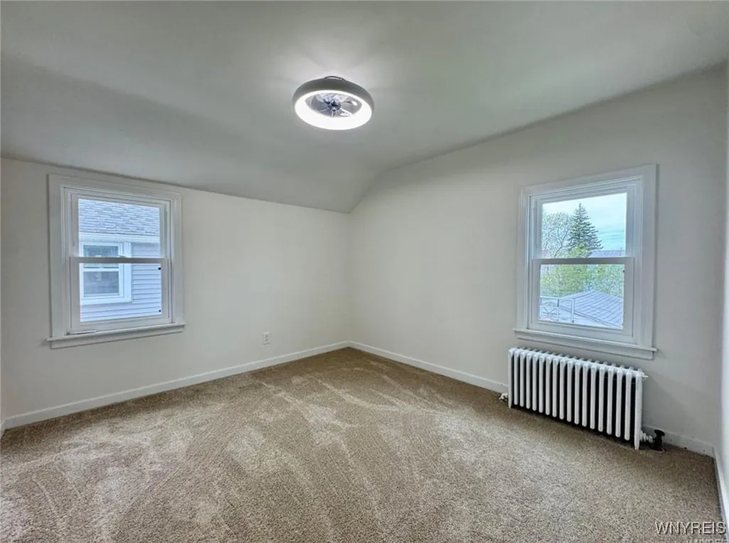 268 Callodine Avenue, Amherst, New York 14226, Amherst, New York 14226, 2 Bedrooms Bedrooms, 4 Rooms Rooms,1 BathroomBathrooms,Residential Lease,For Rent,268 Callodine Avenue, Amherst, New York 14226,B1627921