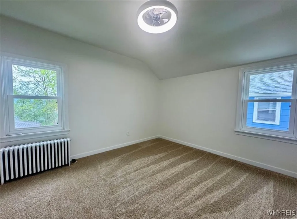 268 Callodine Avenue, Amherst, New York 14226, Amherst, New York 14226, 2 Bedrooms Bedrooms, 4 Rooms Rooms,1 BathroomBathrooms,Residential Lease,For Rent,268 Callodine Avenue, Amherst, New York 14226,B1627921