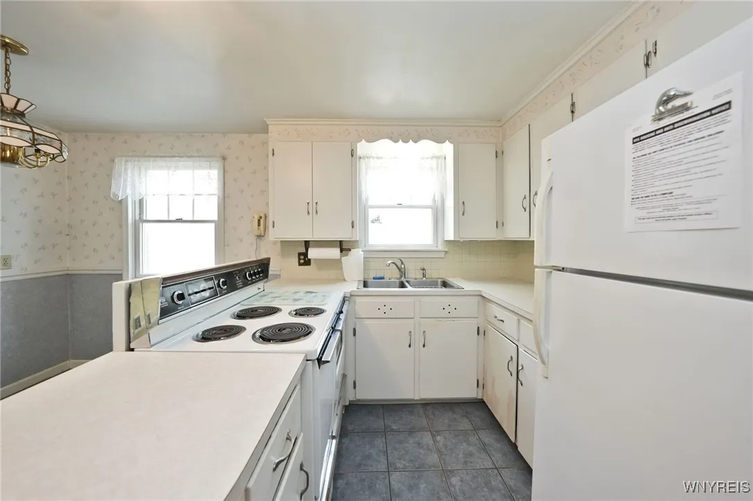 32 George Street, Hamburg, New York 14075, Hamburg, New York 14075, 3 Bedrooms Bedrooms, 8 Rooms Rooms,2 BathroomsBathrooms,Residential,Closed,32 George Street, Hamburg, New York 14075,0,B1627483
