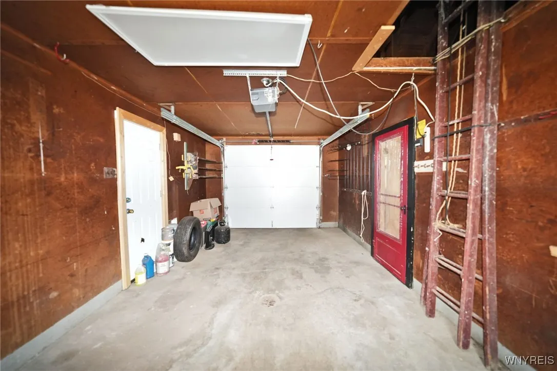 32 George Street, Hamburg, New York 14075, Hamburg, New York 14075, 3 Bedrooms Bedrooms, 8 Rooms Rooms,2 BathroomsBathrooms,Residential,Closed,32 George Street, Hamburg, New York 14075,0,B1627483