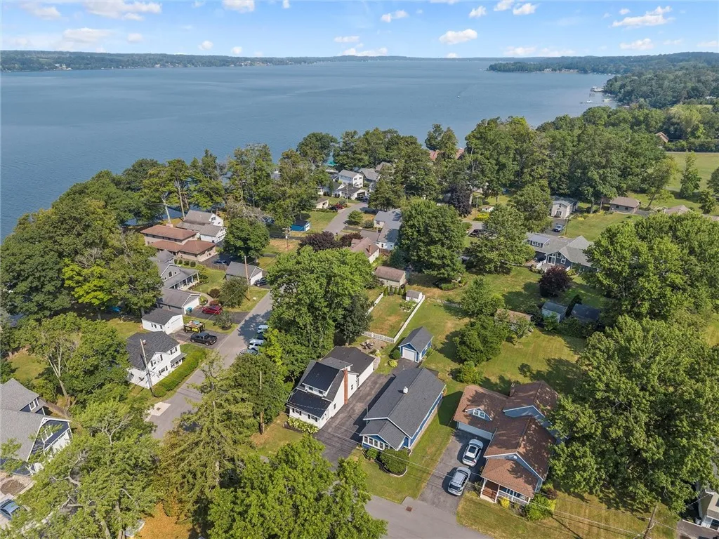 3583 Owasco Drive, Owasco, New York 13021, Owasco, New York 13021, 3 Bedrooms Bedrooms, 9 Rooms Rooms,2 BathroomsBathrooms,Residential,Closed,3583 Owasco Drive, Owasco, New York 13021,0,R1625995