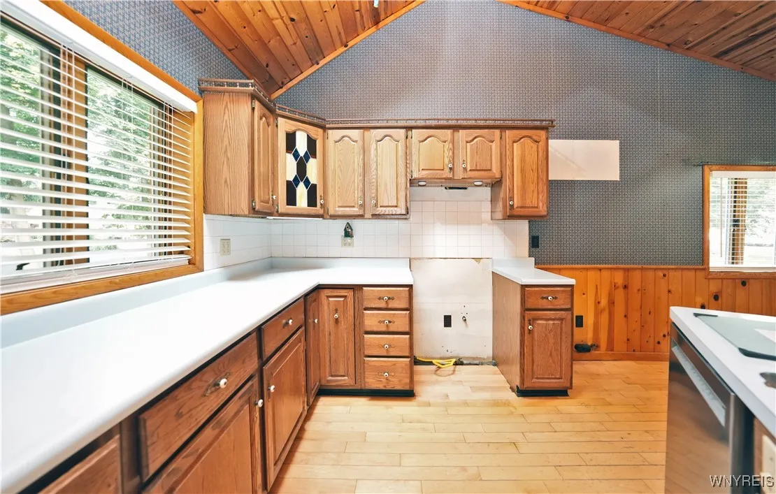 4780 Clark Street, Hamburg, New York 14075, Hamburg, New York 14075, 4 Bedrooms Bedrooms, 11 Rooms Rooms,2 BathroomsBathrooms,Residential,For Sale,4780 Clark Street, Hamburg, New York 14075,B1627905