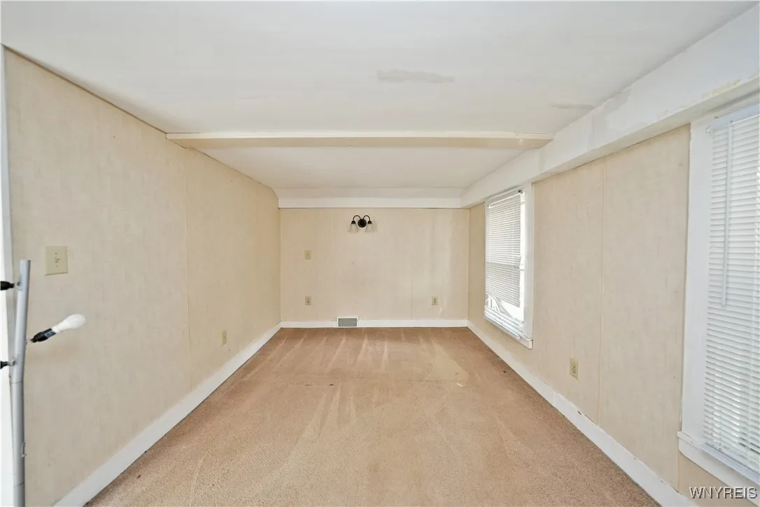 4780 Clark Street, Hamburg, New York 14075, Hamburg, New York 14075, 4 Bedrooms Bedrooms, 11 Rooms Rooms,2 BathroomsBathrooms,Residential,For Sale,4780 Clark Street, Hamburg, New York 14075,B1627905
