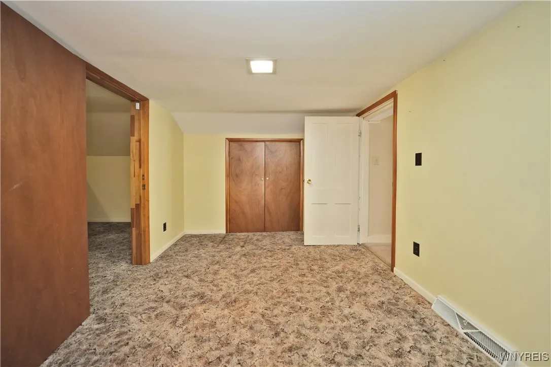 4780 Clark Street, Hamburg, New York 14075, Hamburg, New York 14075, 4 Bedrooms Bedrooms, 11 Rooms Rooms,2 BathroomsBathrooms,Residential,For Sale,4780 Clark Street, Hamburg, New York 14075,B1627905