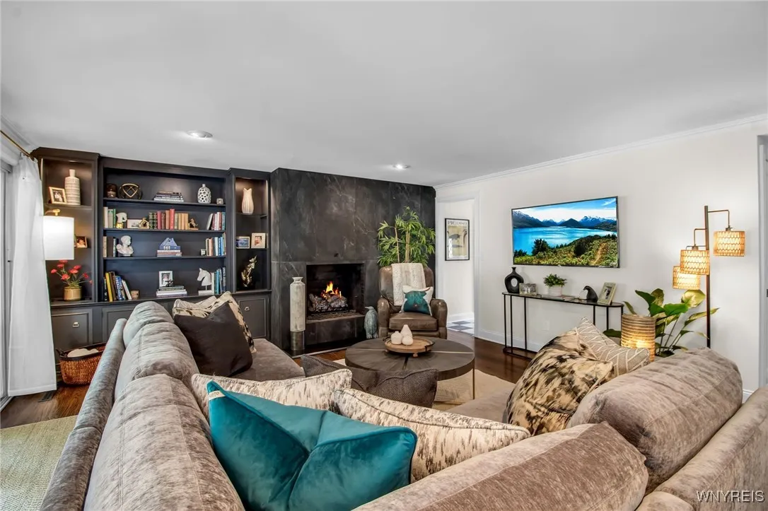 40 Knollwood Lane, Amherst, New York 14221, Amherst, New York 14221, 4 Bedrooms Bedrooms, 10 Rooms Rooms,2 BathroomsBathrooms,Residential,Closed,40 Knollwood Lane, Amherst, New York 14221,0,B1627403