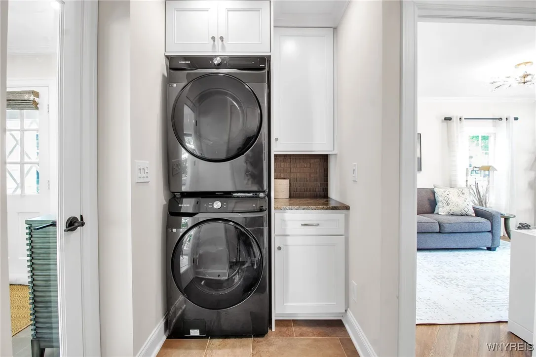 40 Knollwood Lane, Amherst, New York 14221, Amherst, New York 14221, 4 Bedrooms Bedrooms, 10 Rooms Rooms,2 BathroomsBathrooms,Residential,Closed,40 Knollwood Lane, Amherst, New York 14221,0,B1627403