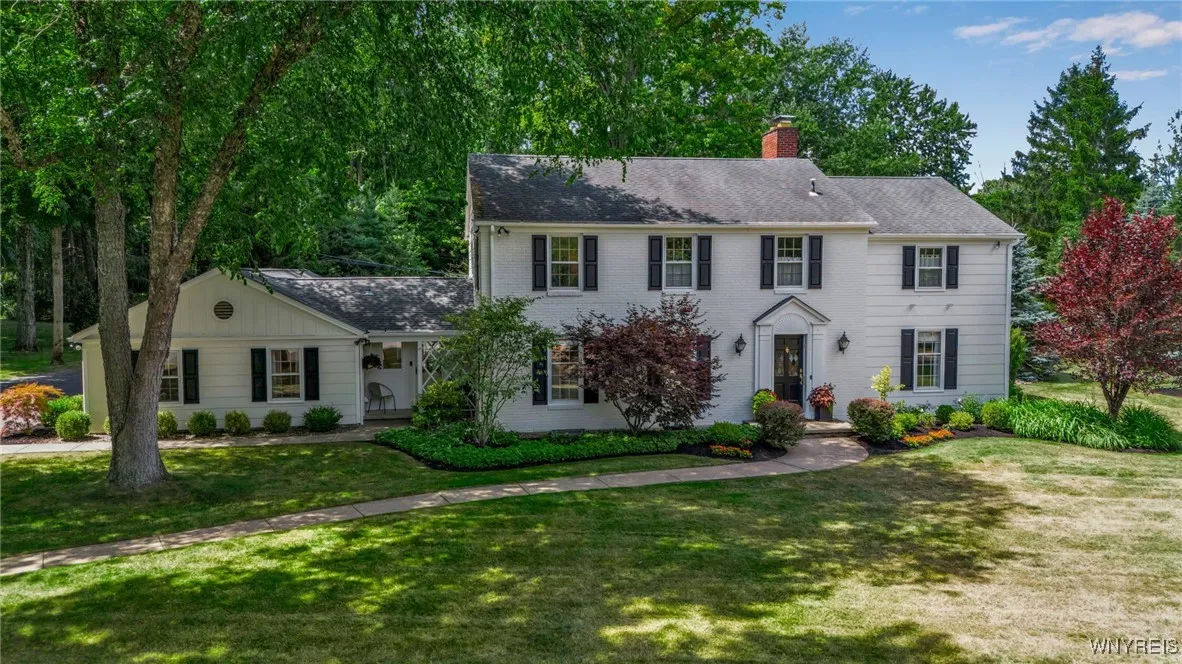 40 Knollwood Lane, Amherst, New York 14221, Amherst, New York 14221, 4 Bedrooms Bedrooms, 10 Rooms Rooms,2 BathroomsBathrooms,Residential,Closed,40 Knollwood Lane, Amherst, New York 14221,0,B1627403