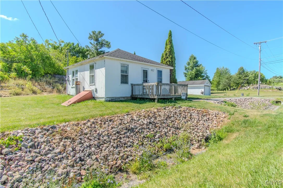 34308 State Route 12e, Cape Vincent, New York 1361, Cape Vincent, New York 13618, 1 Bedroom Bedrooms, 2 Rooms Rooms,1 BathroomBathrooms,Residential,Closed,34308 State Route 12e, Cape Vincent, New York 1361,0,S1627694