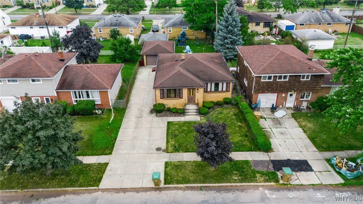 132 Santin Drive, Cheektowaga, New York 14225, Cheektowaga, New York 14225, 3 Bedrooms Bedrooms, 6 Rooms Rooms,2 BathroomsBathrooms,Residential,Closed,132 Santin Drive, Cheektowaga, New York 14225,0,B1627769