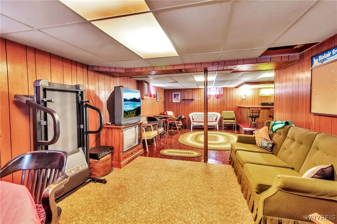 132 Santin Drive, Cheektowaga, New York 14225, Cheektowaga, New York 14225, 3 Bedrooms Bedrooms, 6 Rooms Rooms,2 BathroomsBathrooms,Residential,Closed,132 Santin Drive, Cheektowaga, New York 14225,0,B1627769