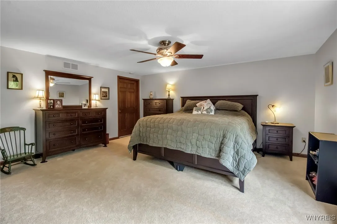 2 Silver Thorne Drive, Amherst, New York 14221, Amherst, New York 14221, 4 Bedrooms Bedrooms, 9 Rooms Rooms,2 BathroomsBathrooms,Residential,Closed,2 Silver Thorne Drive, Amherst, New York 14221,0,B1627462