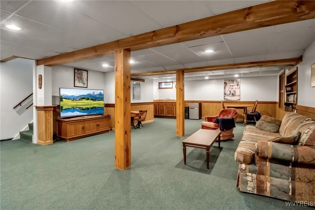 2 Silver Thorne Drive, Amherst, New York 14221, Amherst, New York 14221, 4 Bedrooms Bedrooms, 9 Rooms Rooms,2 BathroomsBathrooms,Residential,Closed,2 Silver Thorne Drive, Amherst, New York 14221,0,B1627462