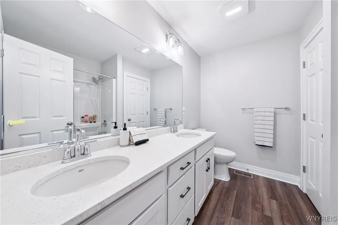 54 Gesel Lane, Amherst, New York 14221, Amherst, New York 14221, 4 Bedrooms Bedrooms, 9 Rooms Rooms,2 BathroomsBathrooms,Residential,Closed,54 Gesel Lane, Amherst, New York 14221,0,B1627749