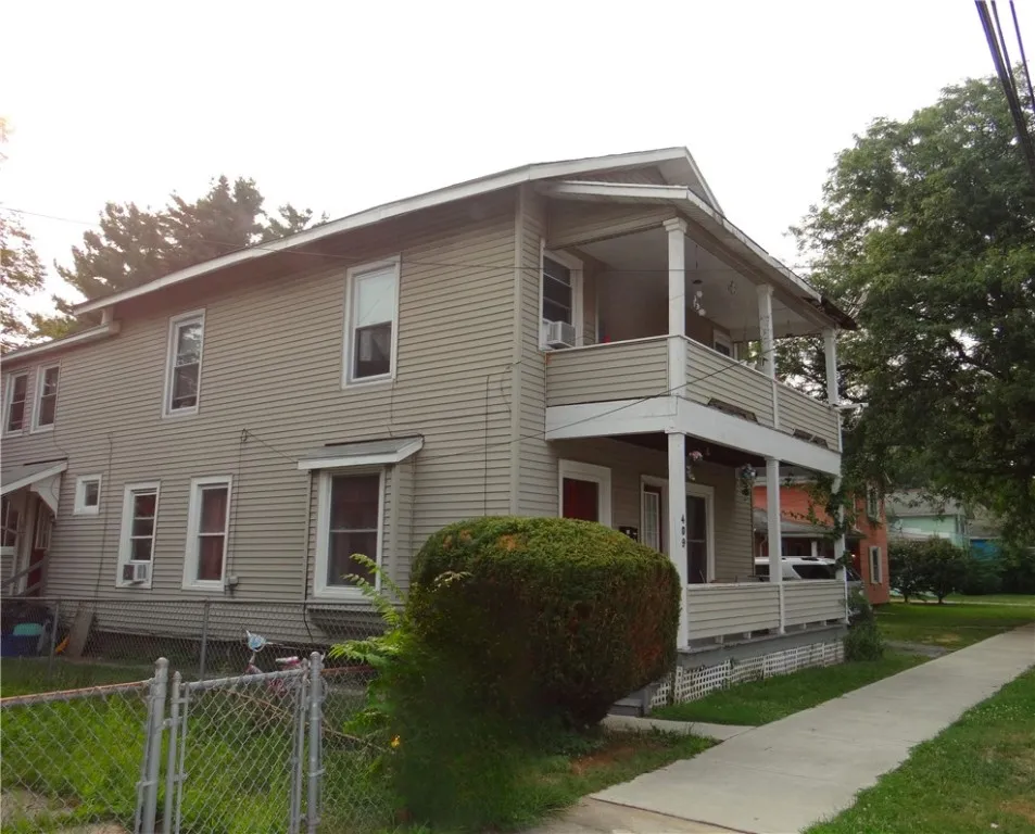409 Davis Street, Elmira City, New York 14901, Elmira City, New York 14901, 5 Bedrooms Bedrooms, ,2 BathroomsBathrooms,Residential,For Sale,409 Davis Street, Elmira City, New York 14901,0,R1627978
