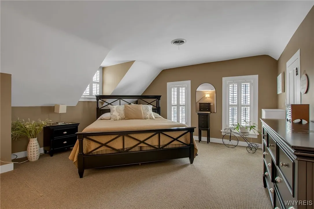59 Lexington Avenue, Buffalo, New York 14222, Buffalo, New York 14222, 3 Bedrooms Bedrooms, 11 Rooms Rooms,2 BathroomsBathrooms,Residential,For Sale,59 Lexington Avenue, Buffalo, New York 14222,B1627486