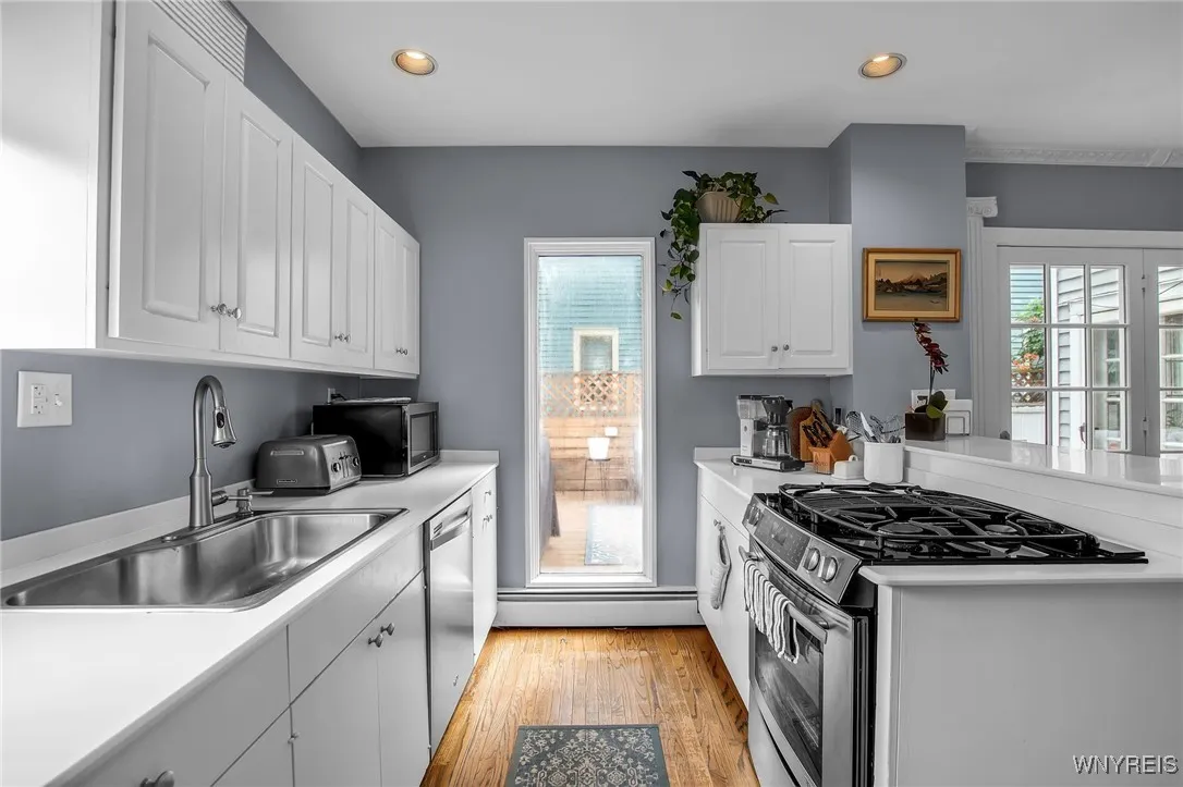 59 Lexington Avenue, Buffalo, New York 14222, Buffalo, New York 14222, 3 Bedrooms Bedrooms, 11 Rooms Rooms,2 BathroomsBathrooms,Residential,For Sale,59 Lexington Avenue, Buffalo, New York 14222,B1627486