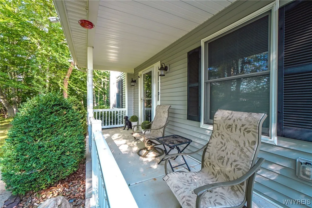 12360 Clinton Street, Marilla, New York 14004, Marilla, New York 14004, 3 Bedrooms Bedrooms, 10 Rooms Rooms,2 BathroomsBathrooms,Residential,Closed,12360 Clinton Street, Marilla, New York 14004,0,B1627541