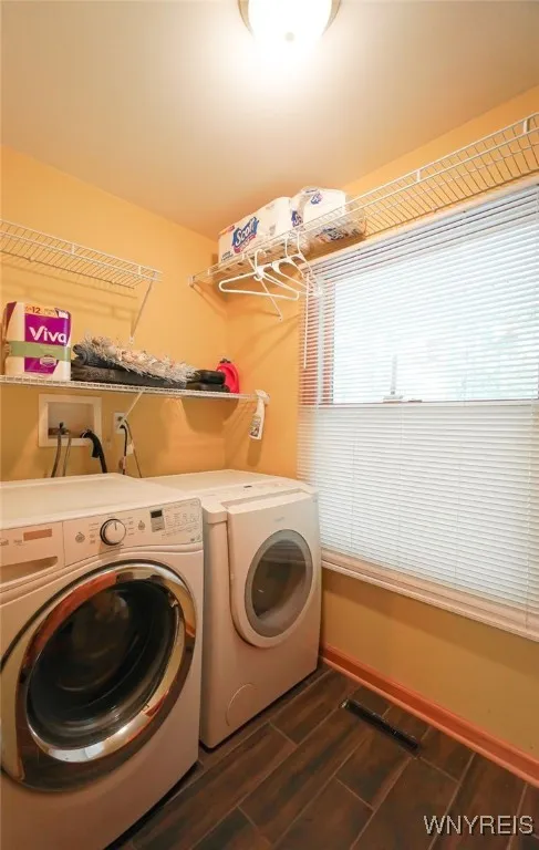 12360 Clinton Street, Marilla, New York 14004, Marilla, New York 14004, 3 Bedrooms Bedrooms, 10 Rooms Rooms,2 BathroomsBathrooms,Residential,Closed,12360 Clinton Street, Marilla, New York 14004,0,B1627541