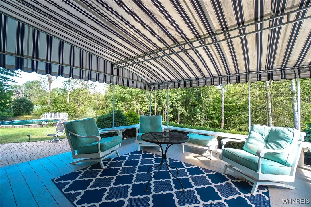 12360 Clinton Street, Marilla, New York 14004, Marilla, New York 14004, 3 Bedrooms Bedrooms, 10 Rooms Rooms,2 BathroomsBathrooms,Residential,Closed,12360 Clinton Street, Marilla, New York 14004,0,B1627541