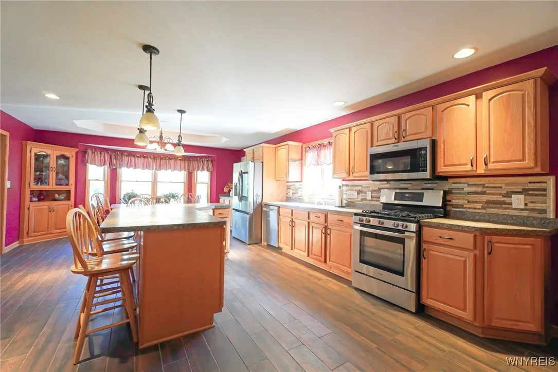 12360 Clinton Street, Marilla, New York 14004, Marilla, New York 14004, 3 Bedrooms Bedrooms, 10 Rooms Rooms,2 BathroomsBathrooms,Residential,Closed,12360 Clinton Street, Marilla, New York 14004,0,B1627541