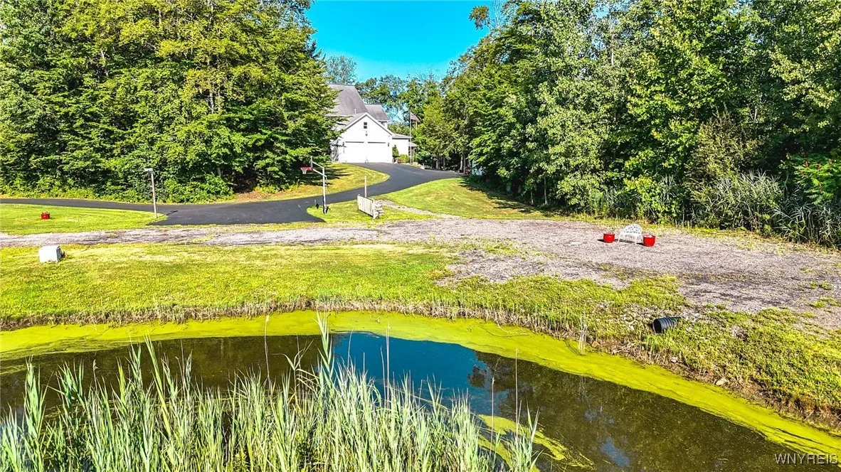 12360 Clinton Street, Marilla, New York 14004, Marilla, New York 14004, 3 Bedrooms Bedrooms, 10 Rooms Rooms,2 BathroomsBathrooms,Residential,Closed,12360 Clinton Street, Marilla, New York 14004,0,B1627541